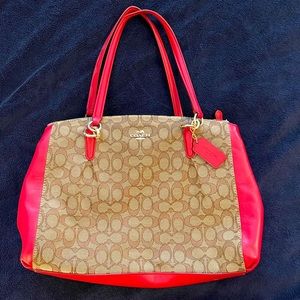 Coach shoulder bag, with removable crossbody strap, gently used